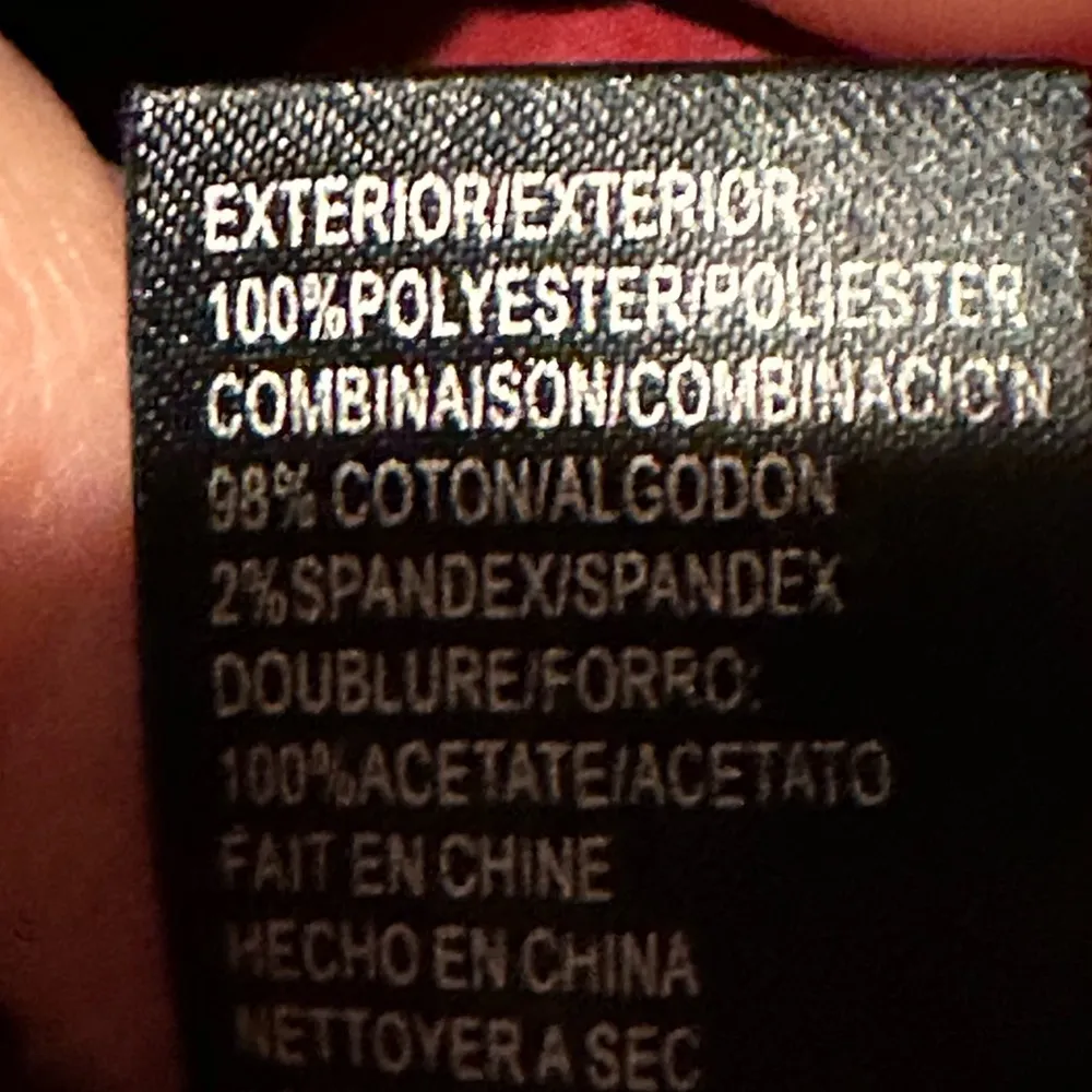 Tahari Levine Vibrant Red & Black Suede Trim, Short Blazer 3 Button Hook… - Image 15