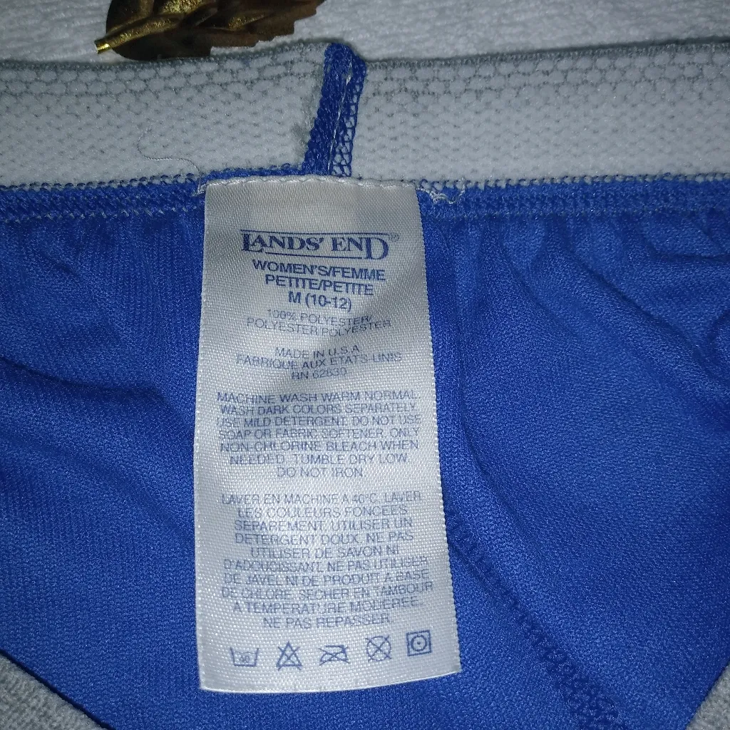 Lands end jogger
Size M
Comfortable pants Blue Size M - Image 5