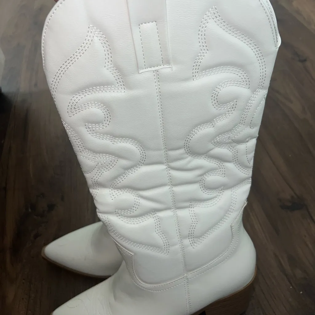 White Western Cowgirl Boots Size 9 – Bamboo – Festival Concert Style - Image 6