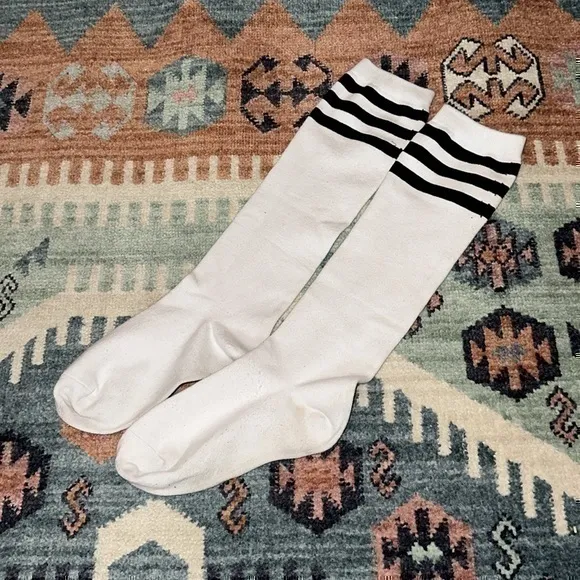 Black and White Striped Knee High Tube Socks - Image 2