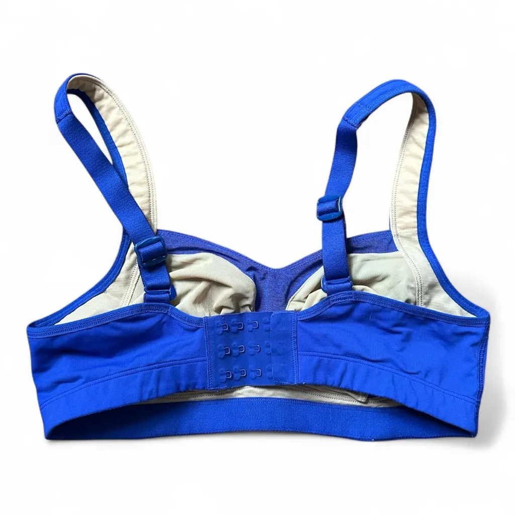 Lululemon Athletica Ta Ta Tamer II Sports Bra 34C - Image 3