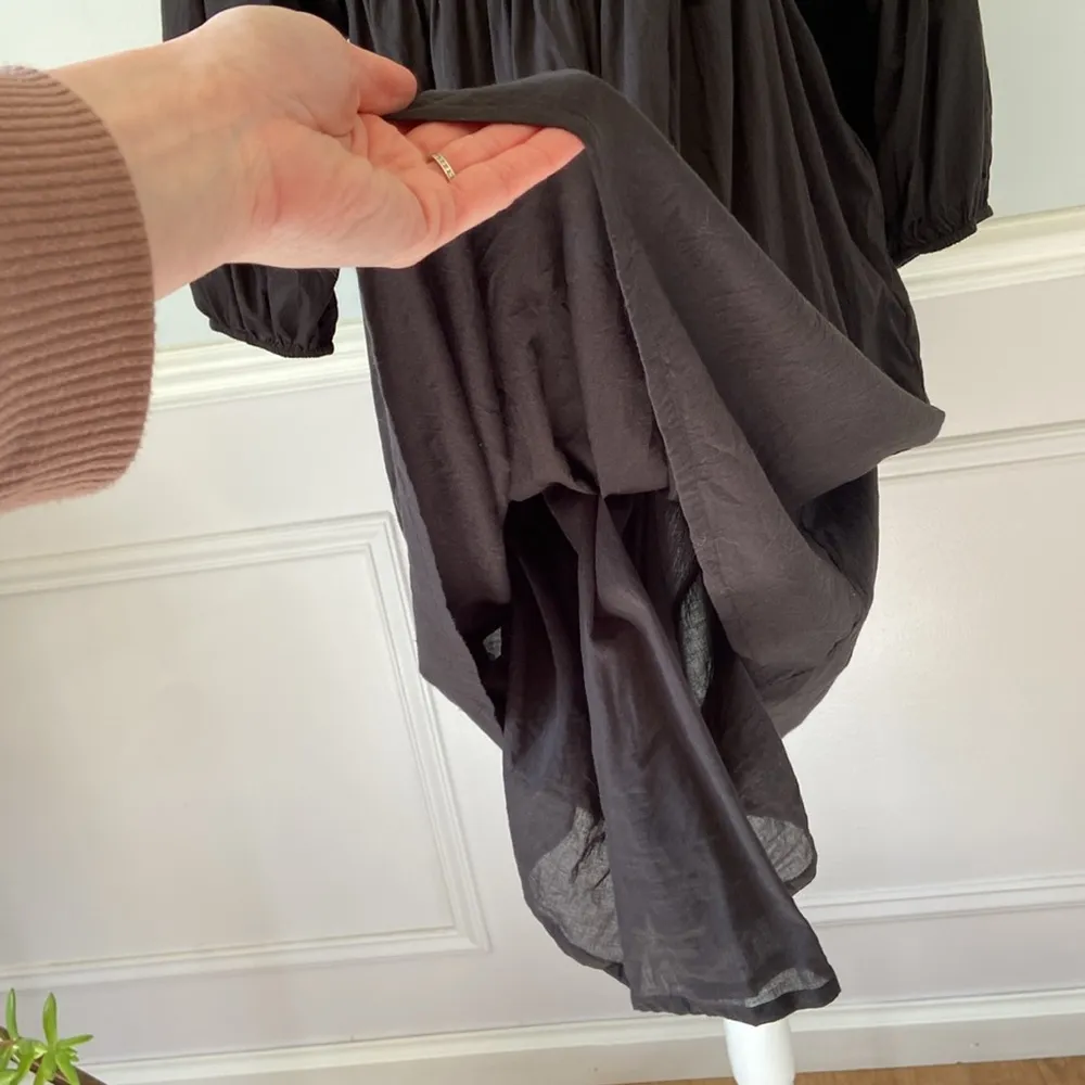 World Market Black Neutral Cotton Eyelet Lace V Neck Chuimui Balloon Sleeve Sz M Size M - Image 7