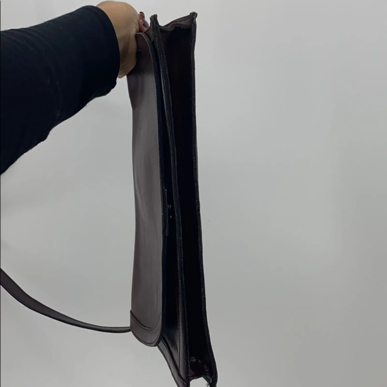 Vintage leather shoulder bag clutch made in Korea maroon brown 70s - Image 9