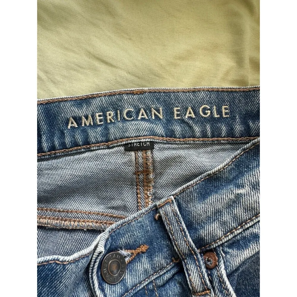 American Eagle AEO Highest Rise 90s Boyfriend Frayed Raw Hem Denim Shorts 00 - Image 4