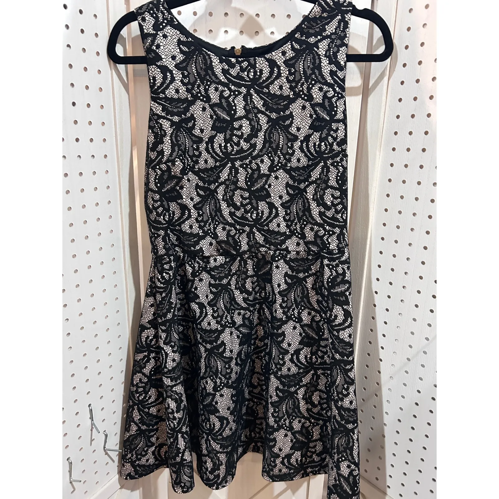 HeartSoul Black Lace Fit Flare Dress Sleeveless Round Neck Zipper Back Size M Size M - Image 3