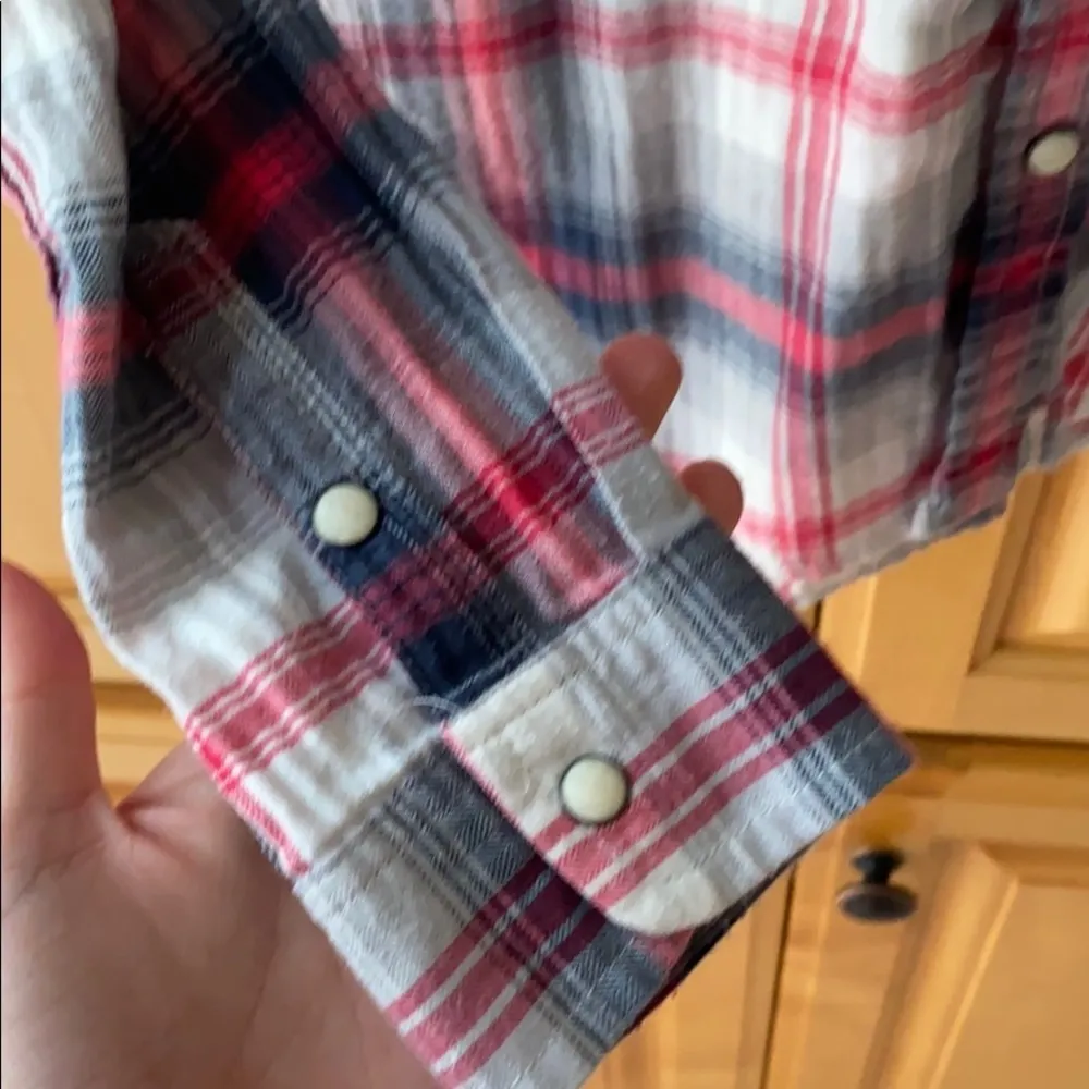 American Eagle Outfitters Boyfriend Fit Flannel - Image 4