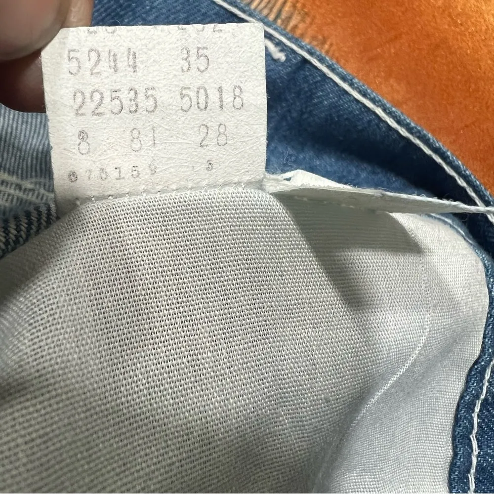 Vintage Levi’s Movin’ On Light wash Flare leg Jeans 80s NOS 28x32 Made in USA - Image 5