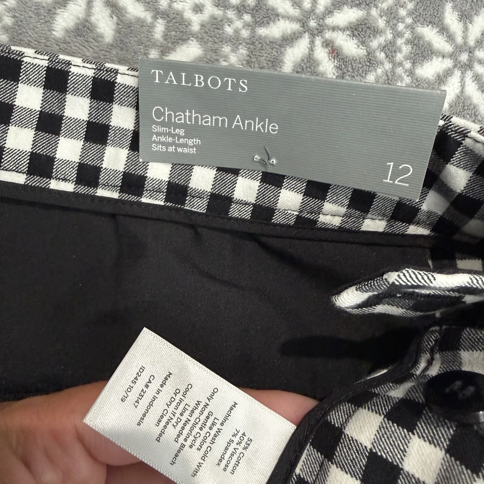 NWT Talbots Chatham Ankle Slim Leg Black & White Gingham Size 12 - Image 6