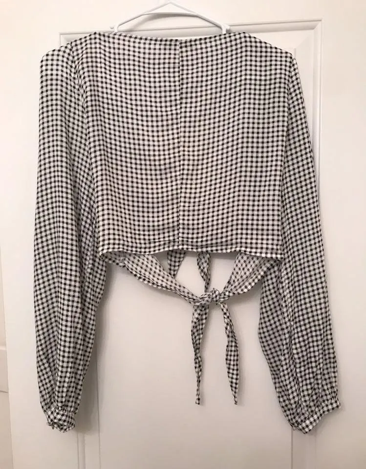 SheIn Checkered Crop Tie Top  - Image 5