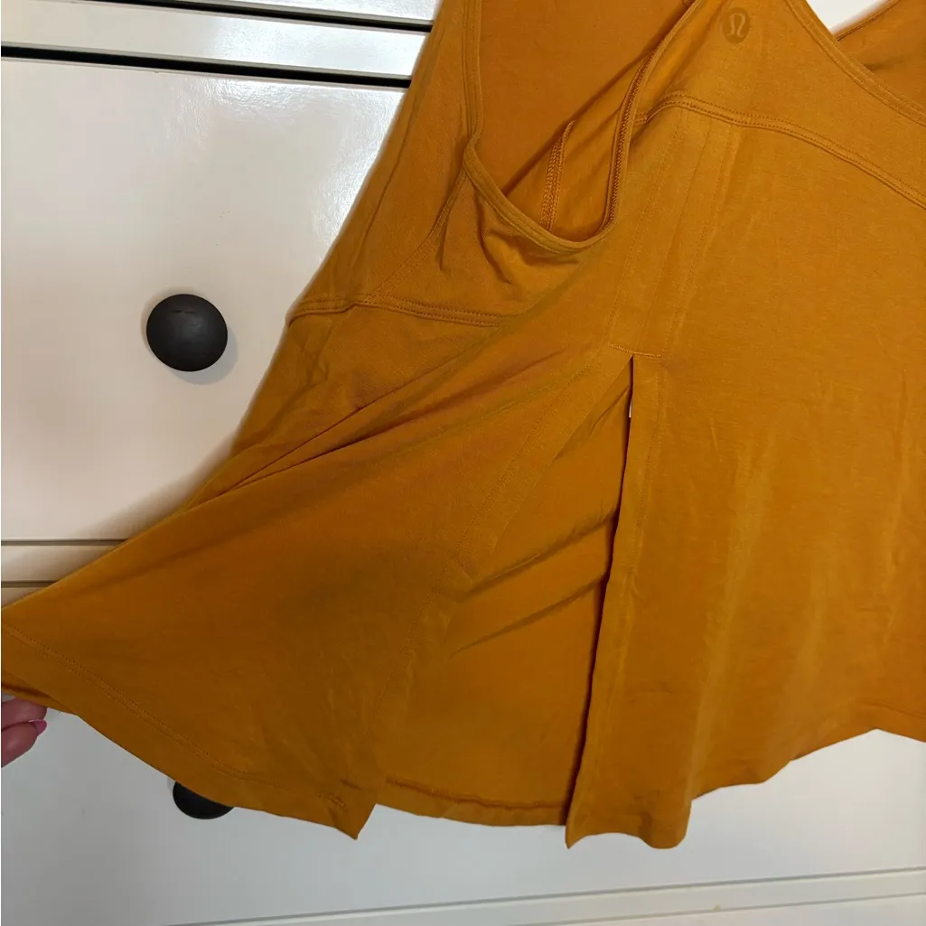 Lululemon Athletica tank top - Image 3