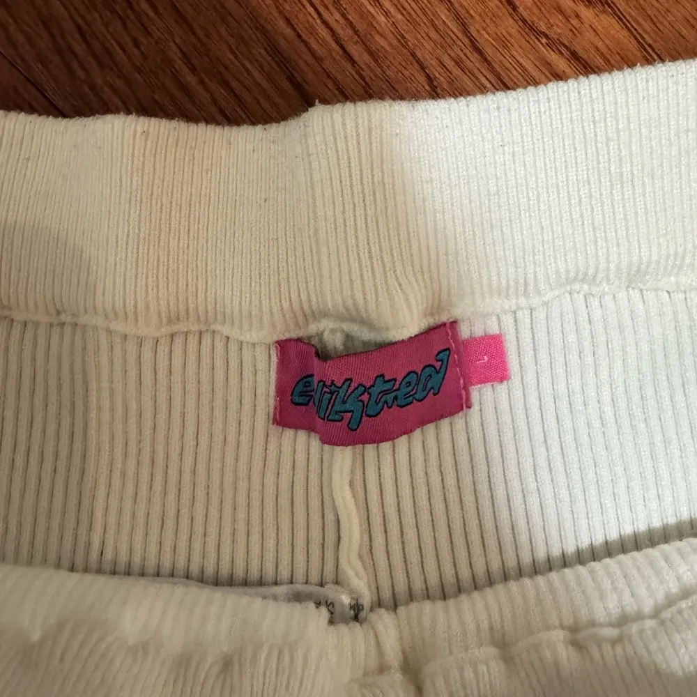 White Ribbed Pants with Navy Bottom Stripe - Image 5