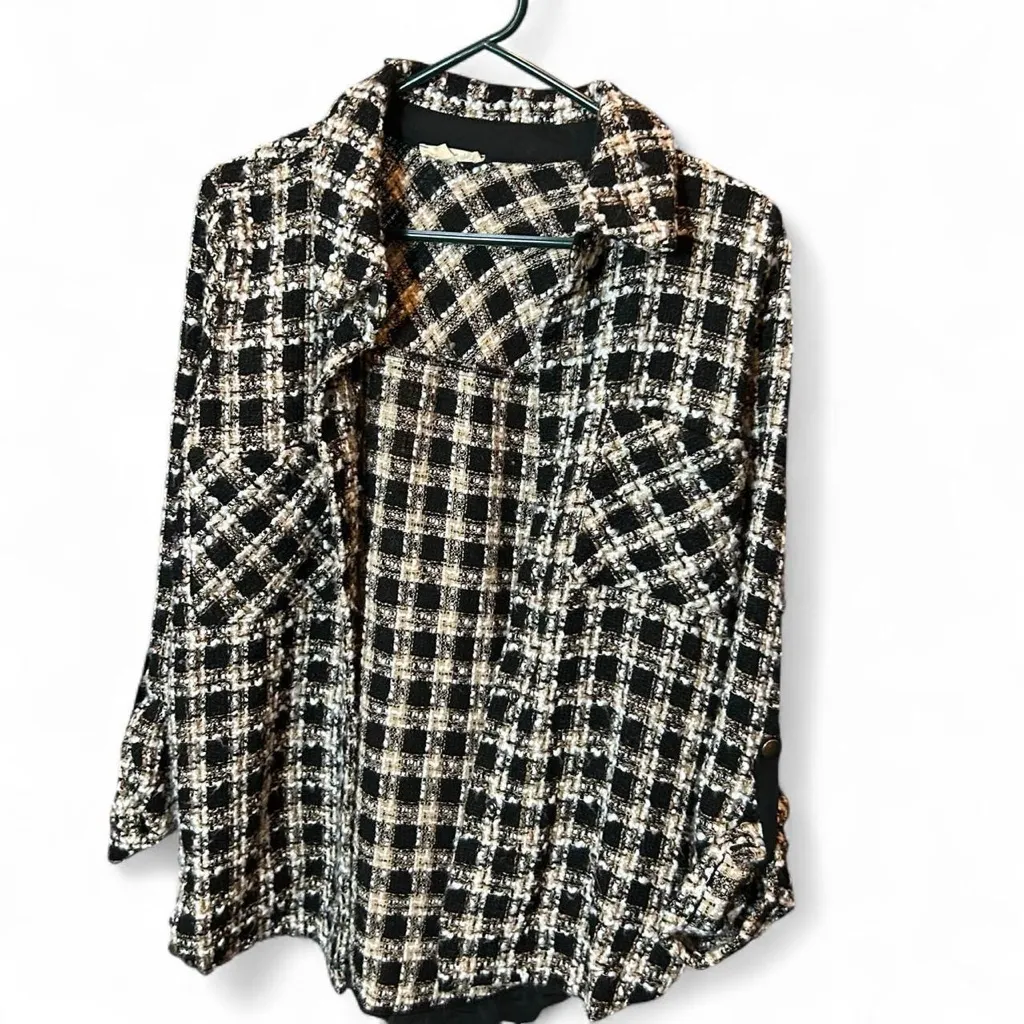 Mystree Plaid Shacket – Black, Cream & Tan 🖤🤍🤎 - Image 2