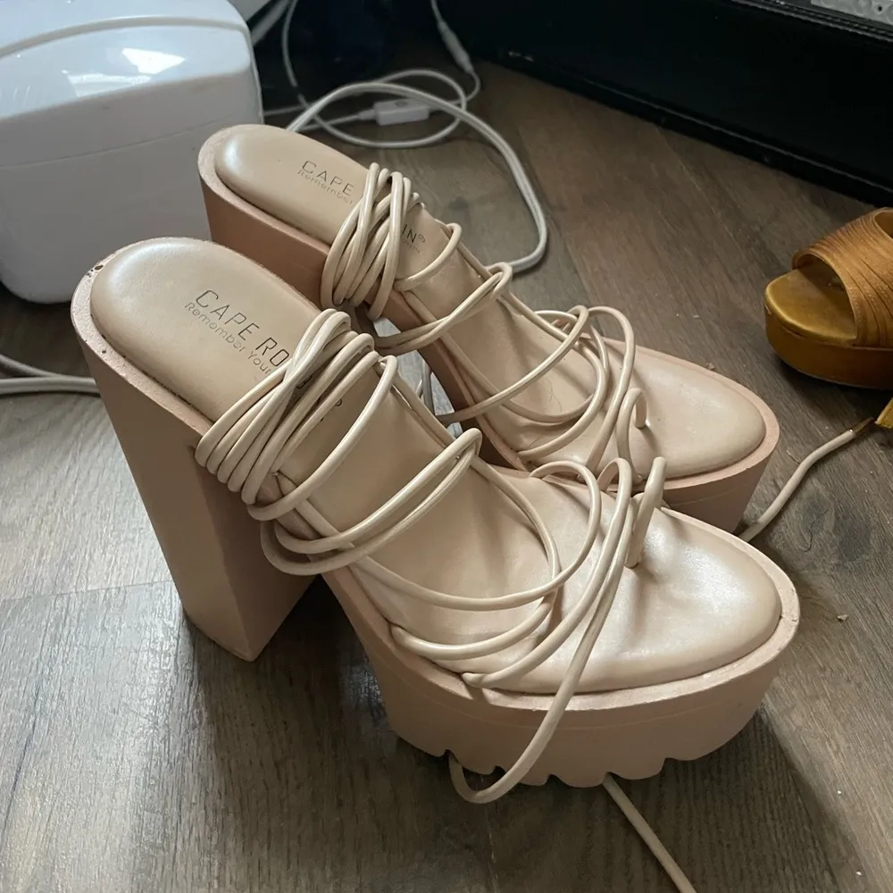 Cape Robbin Platform Heels - Image 2