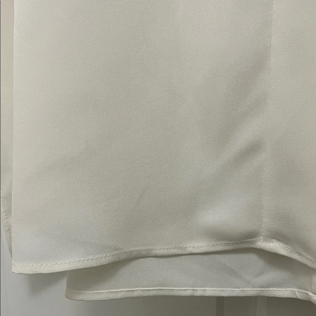 Rachel Rachel Roy Creme Sleeveless Blouse w/ Hardware Detailing - Size Small - Image 3