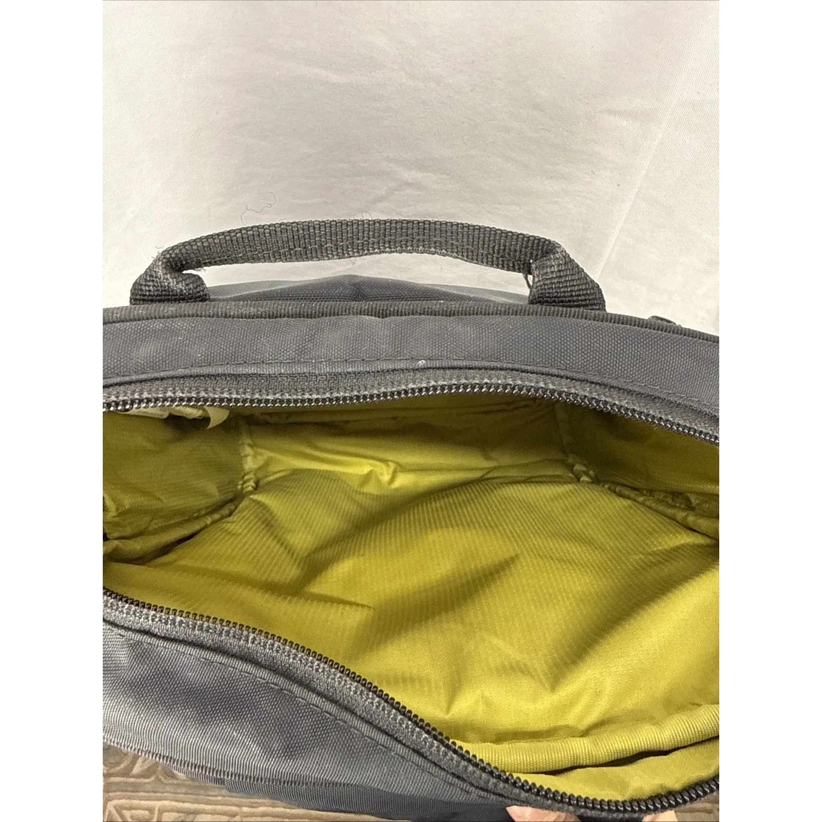 Pacsafe Metrosafe 200 Gii Unisex Messenger Bag Crossbody RFID Black Nylon Travel - Image 11