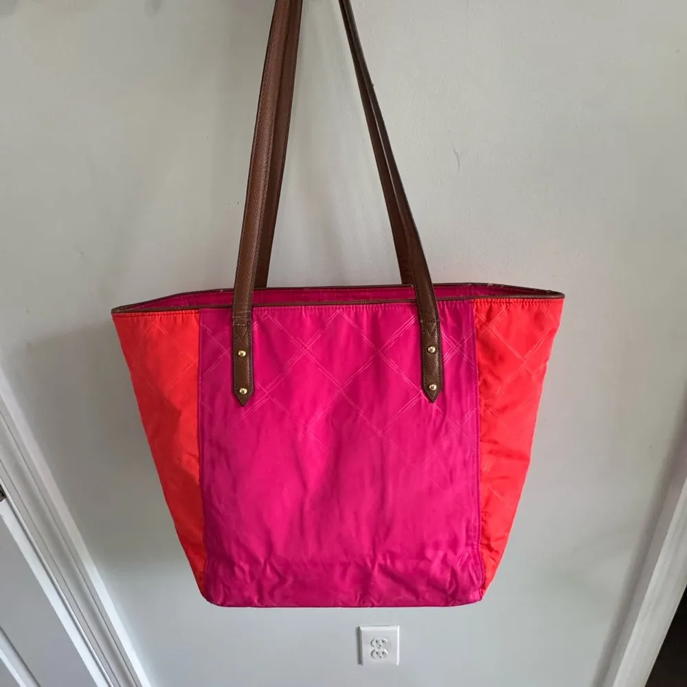 Vera Bradley Pink and Orange Quilted Tote - Image 8
