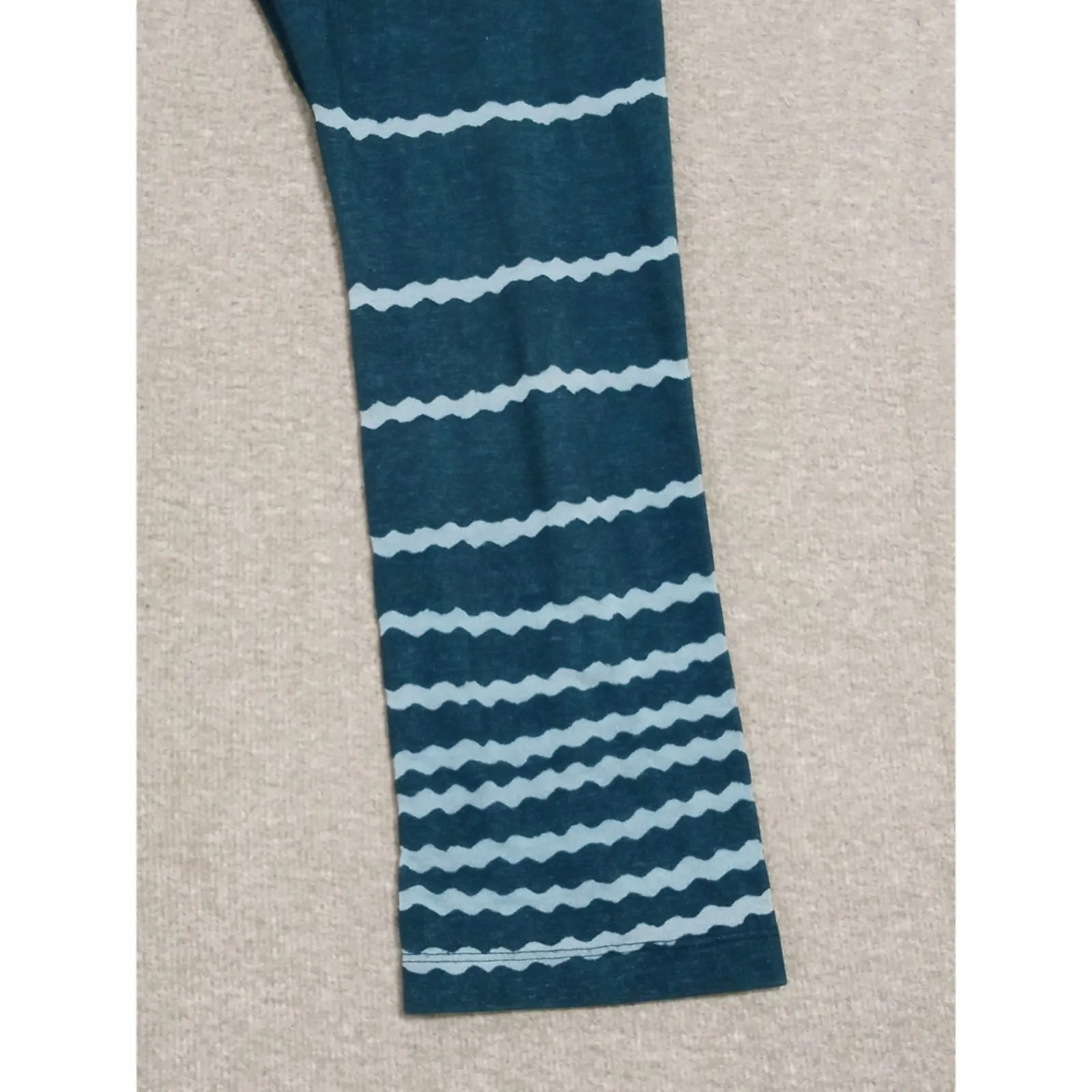 Nike Women's Leggings Legend Burnout Tight Fit Training Capri's Black Size XS - Image 12