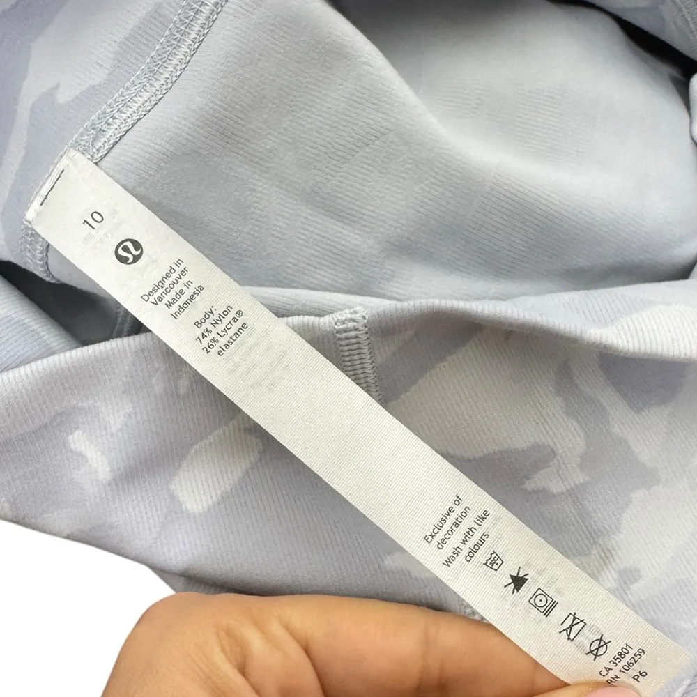 Lululemon Wunder Under Short - Image 4