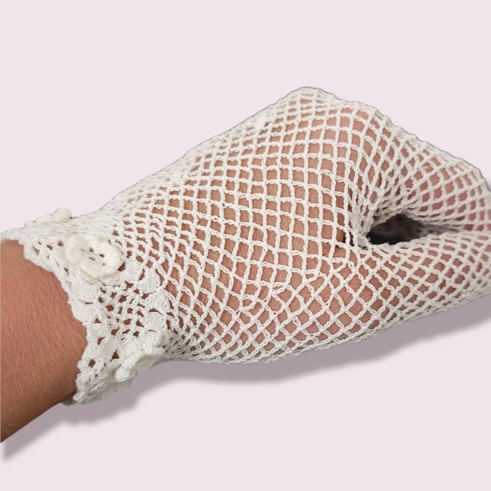 Vintage inspired netted gloves osfa - Image 5