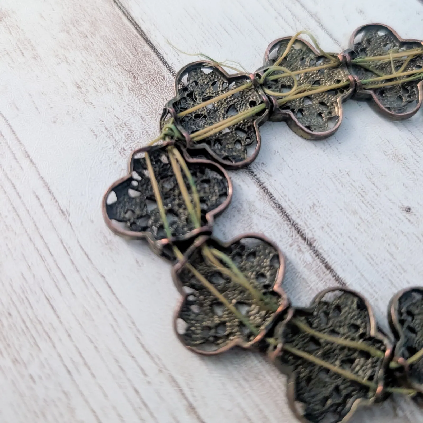 Vintage Beads Dark Brassy Tone - Image 4