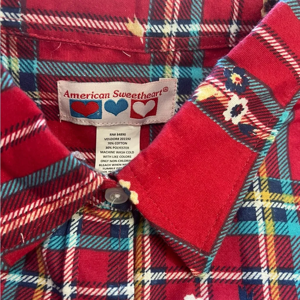 Red Plaid Button - Image 2