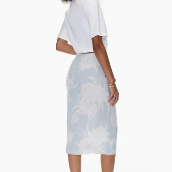 Aritzia Babaton Eames Skirt in Blue/Silver - Image 2