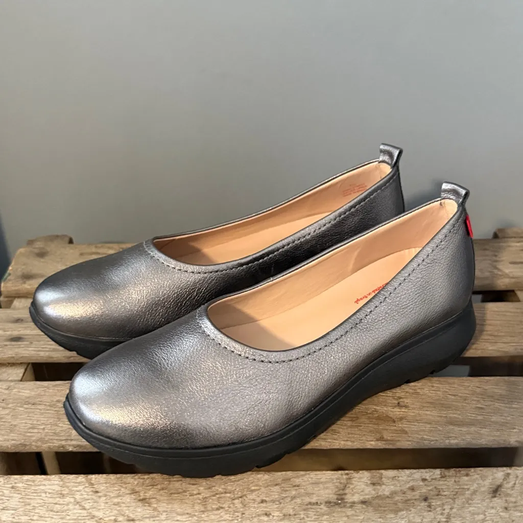 NEW Marc Joseph Jamie Street Silver Metallic Leather Loafers Size 7.5 A26 - Image 2