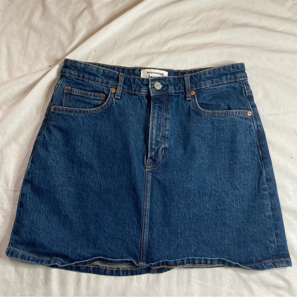 Reformation Lydia Denim High-Rise Mini Skirt Size 30 Dark Wash Navy Blue - Image 3