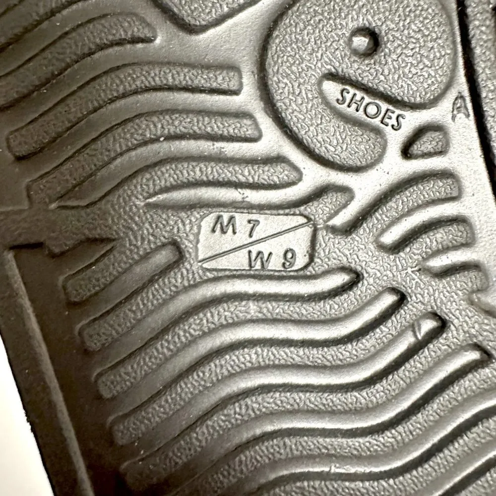 NEW Native Shoes Size undefined - Image 12