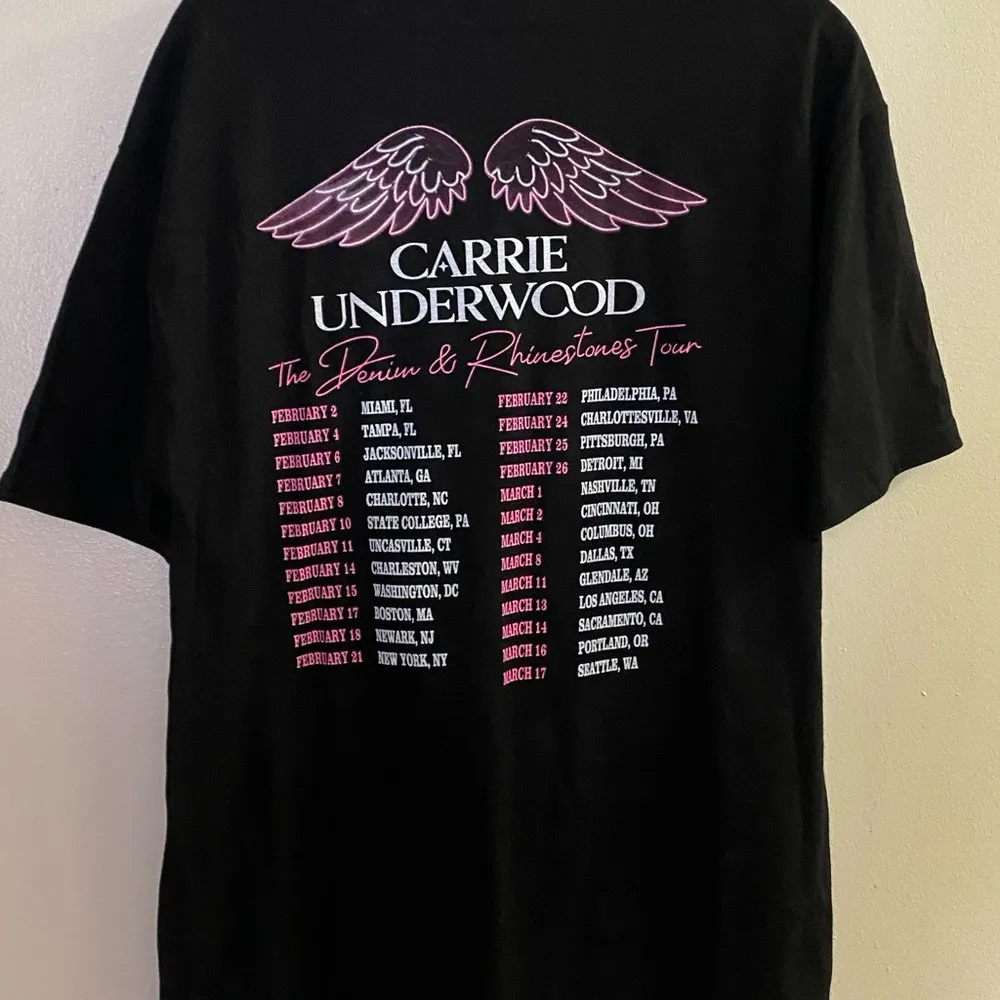 T Shirt Carrie Underwood Denim & Rhinestones Tour 2022 Black Bust 42” L Large - Image 9