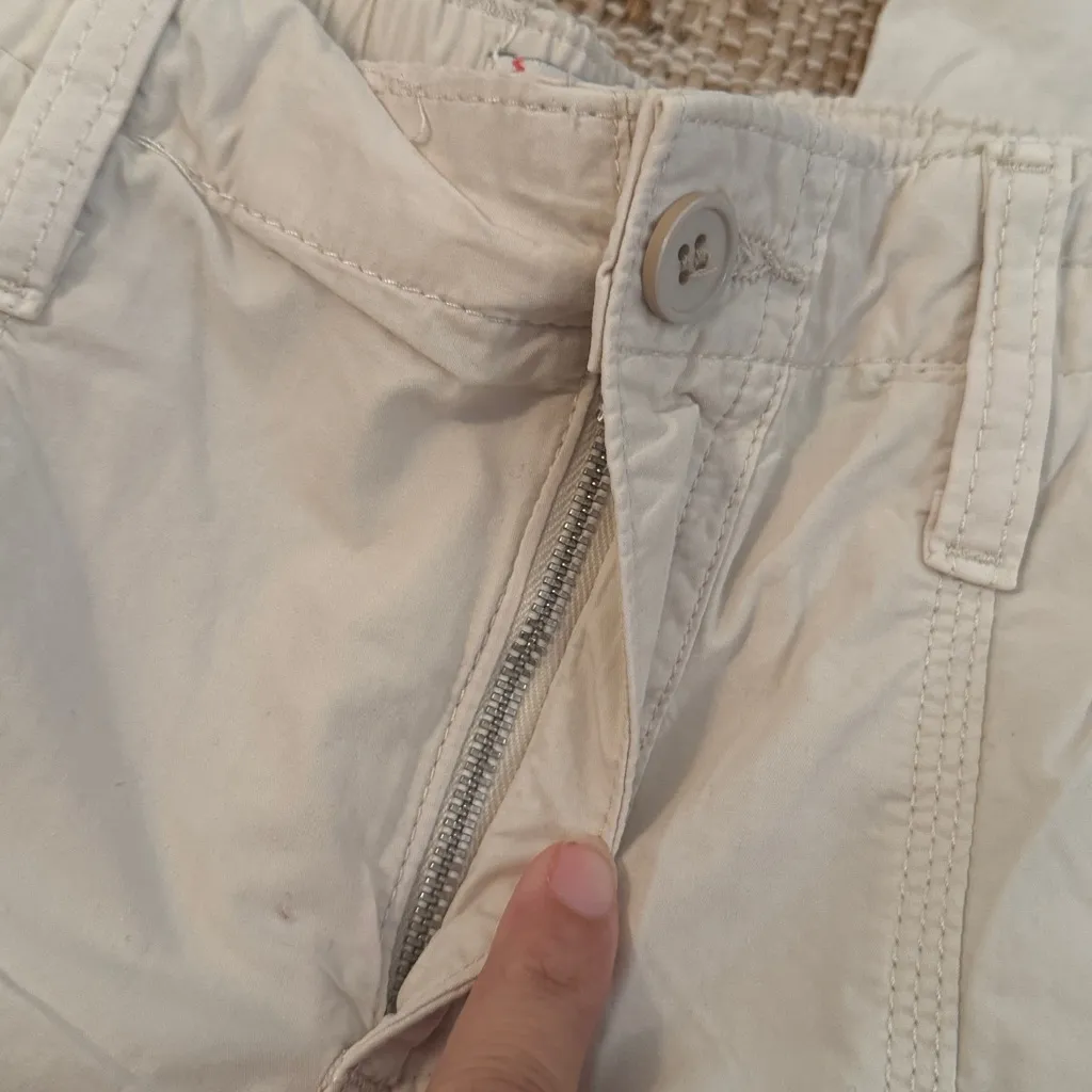 BDG Urban Outfitters Cream Y2K Low Rise Corduroy Cargo Pants Small - Image 6