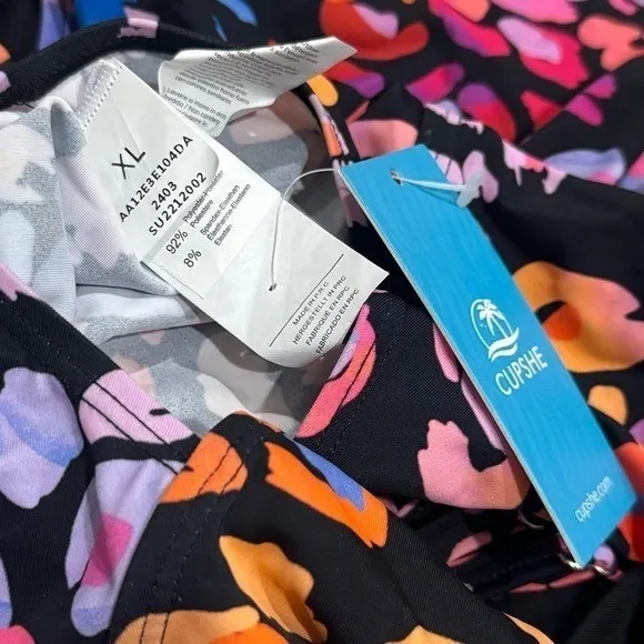 NEW Cupshe Multicolor Leopard Print V - Image 5