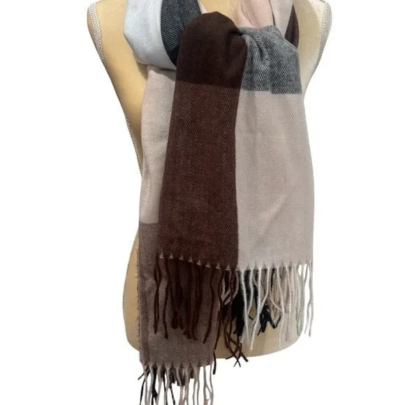 NEW Pashmina Neutral Colored Checkered Fringe 100% Cashmere Scarf Size 27x64 - Image 4