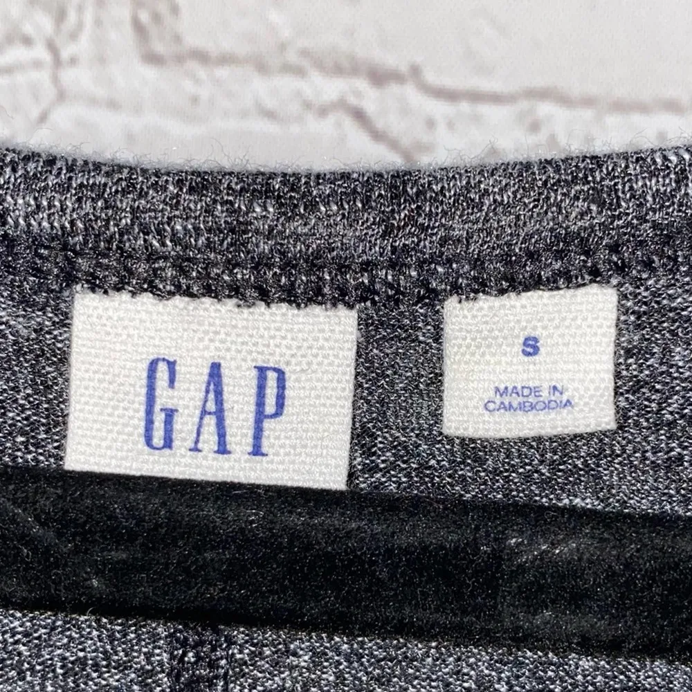 Gap Charcoal Heather Long Sleeve Dress - Image 3