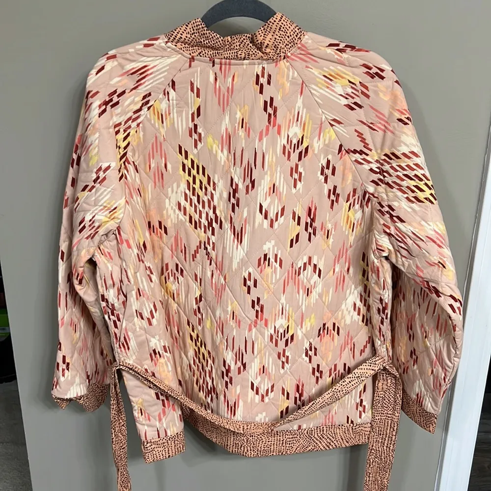 BRAND NEW  Tie Waist Jacket Size L - Image 4