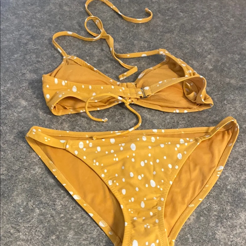 Kona Sol Yellow and White Bikini - Image 2