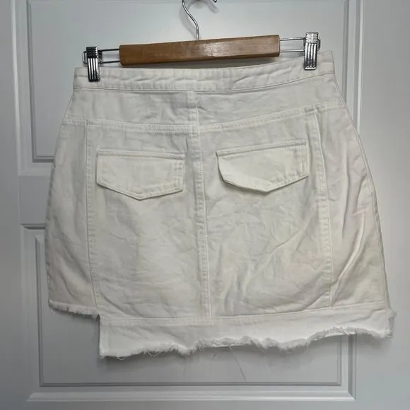 Lily Rain Women's White 100% Cotton Raw Asymmetrical Hem Jean Mini‎ Skirt Sz Med - Image 3