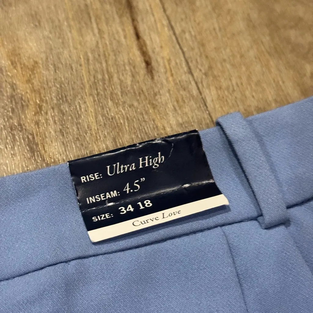 NWT Abercrombie & Fitch Curve Love Sloane Tailored Blue Shorts Sz 34/18 - Image 2