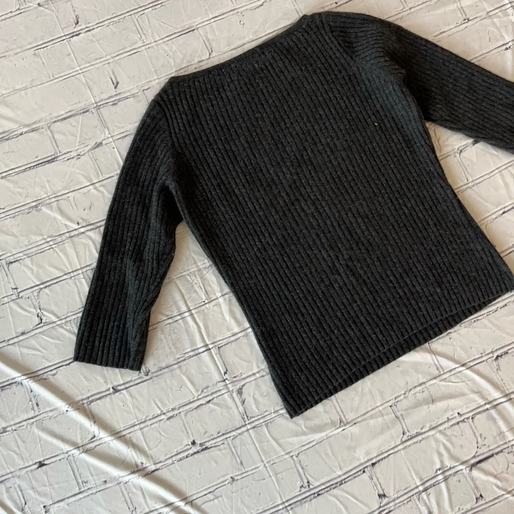 Mendocino Cashmere Crew Neck Ribbed Sweater Dark Grey Women’s M Boxy 3/4 Sleeve Black Size M - Image 8