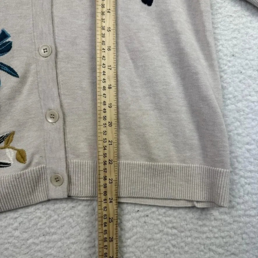 Chico's Cardigan Sweater Womens XL Beige Floral Embroidered Short Sleeve V-Neck - Image 6