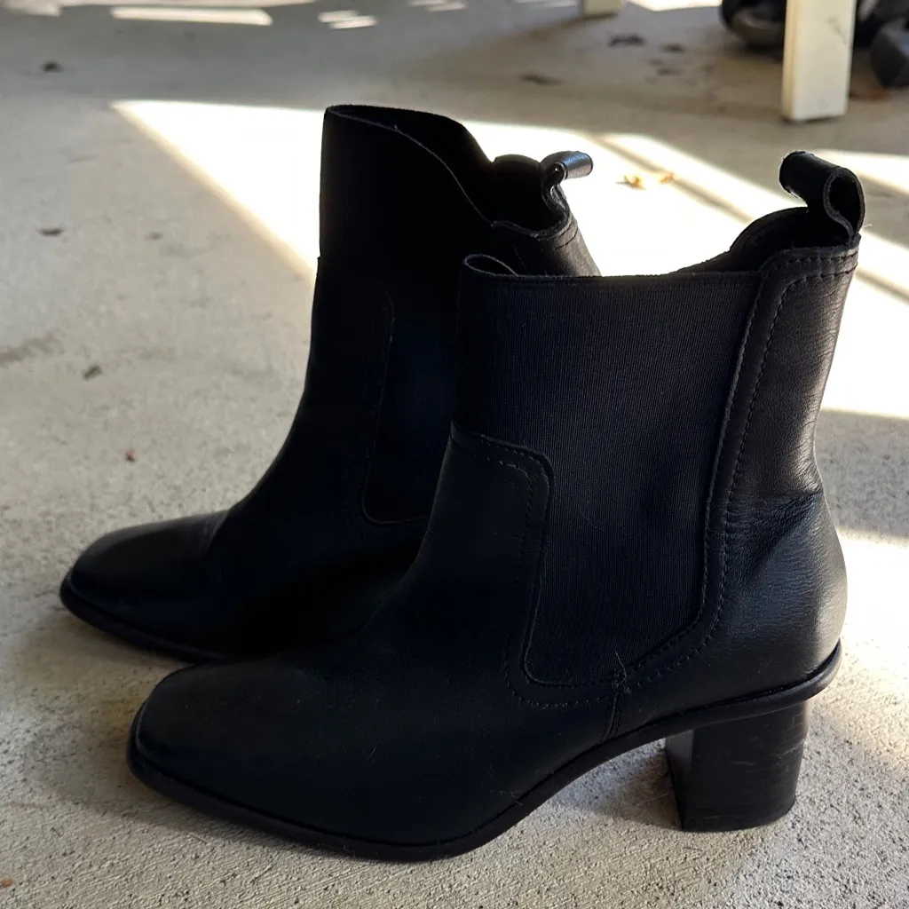 Patina Portland Leather Vero Chelsea Black Leather boots Women’s Sz 8 - Image 2