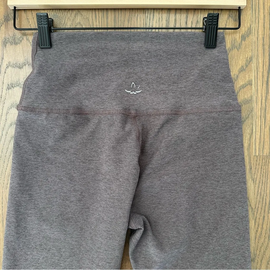 Beyond Yoga Spacedye Caught in the Midi High Waisted Leggings in Dusty Mauve M - Image 7