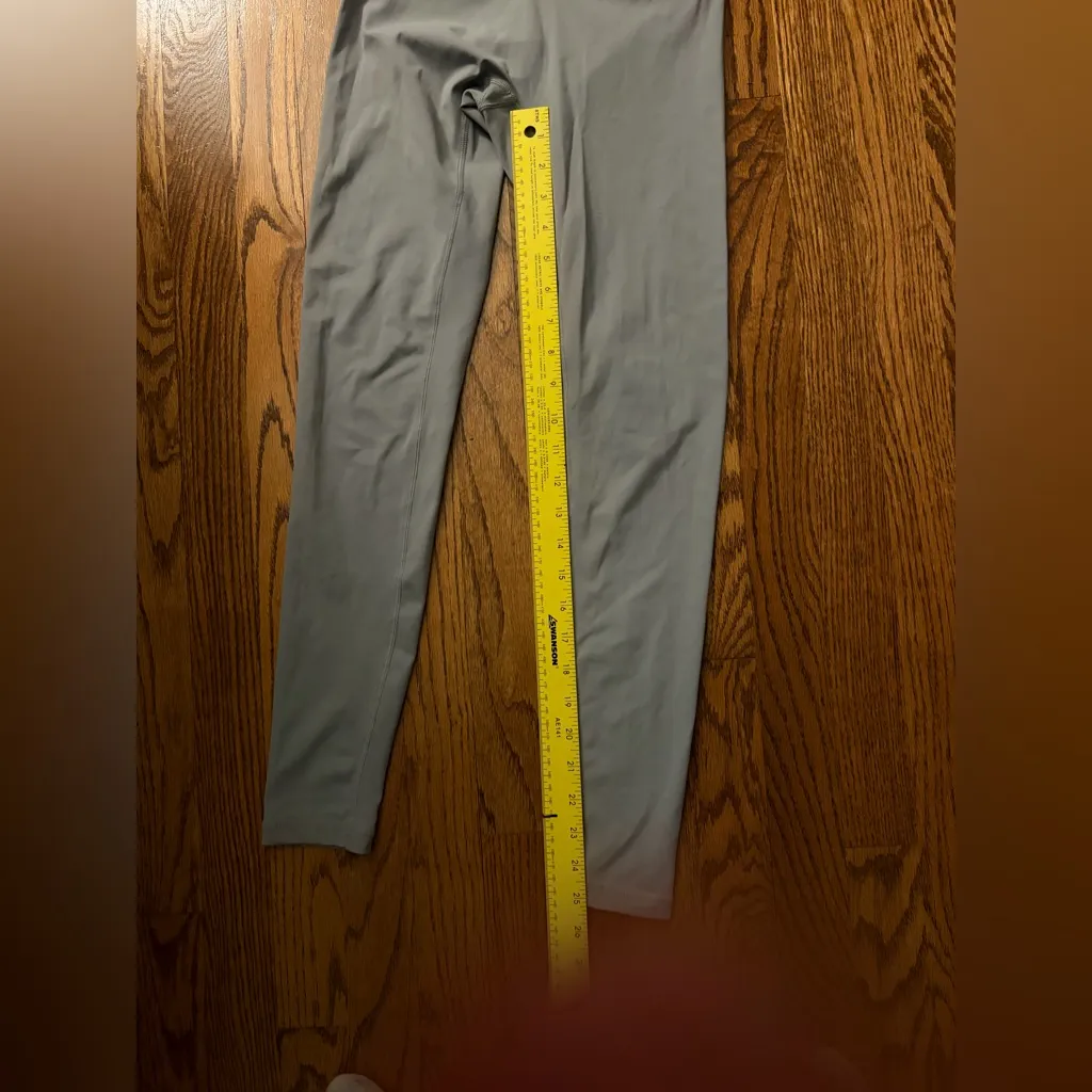 NVGTN Grey Signature 2.0 Seamless High Rise Leggings - Small - Image 8