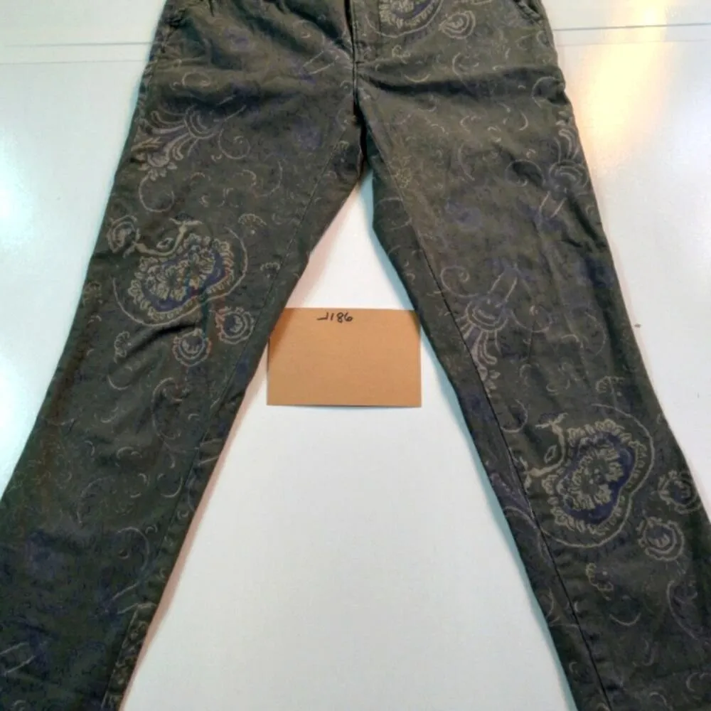 J186 Anthropology Pilcro Hyphen Chinos 26 - Image 4