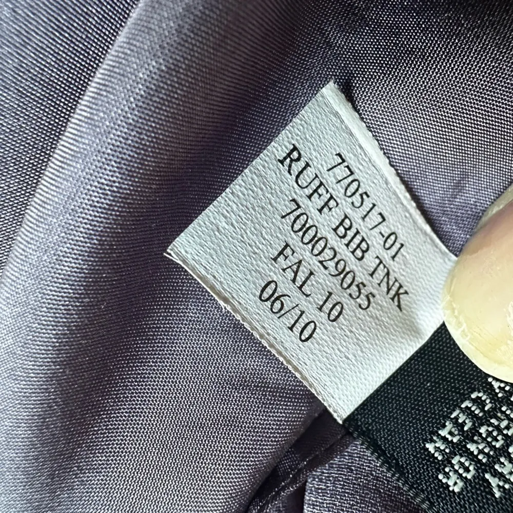 Banana Republic Purple Iris 100% Silk Tank Top Ruffle Bib Preppy Office Party XS - Image 8