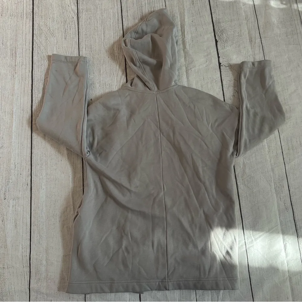 Fabletics Fabletic XS gray open front hooded jacket cardigan - Image 9