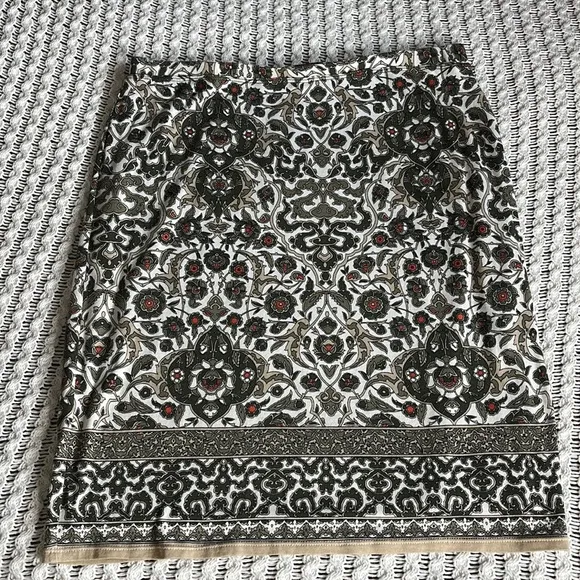 Max studio • printed floral jersey pencil skirt - Image 2