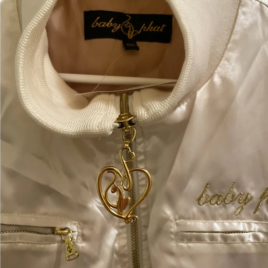 Baby Phat Cream Bomber Jacket Y2K Logo Women’s Zip Pockets Satin XXL NEW NWT - Image 4