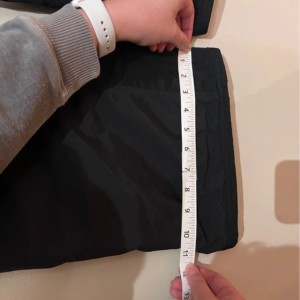 The North Face High Rise Thermoball Snow Pants - Image 8