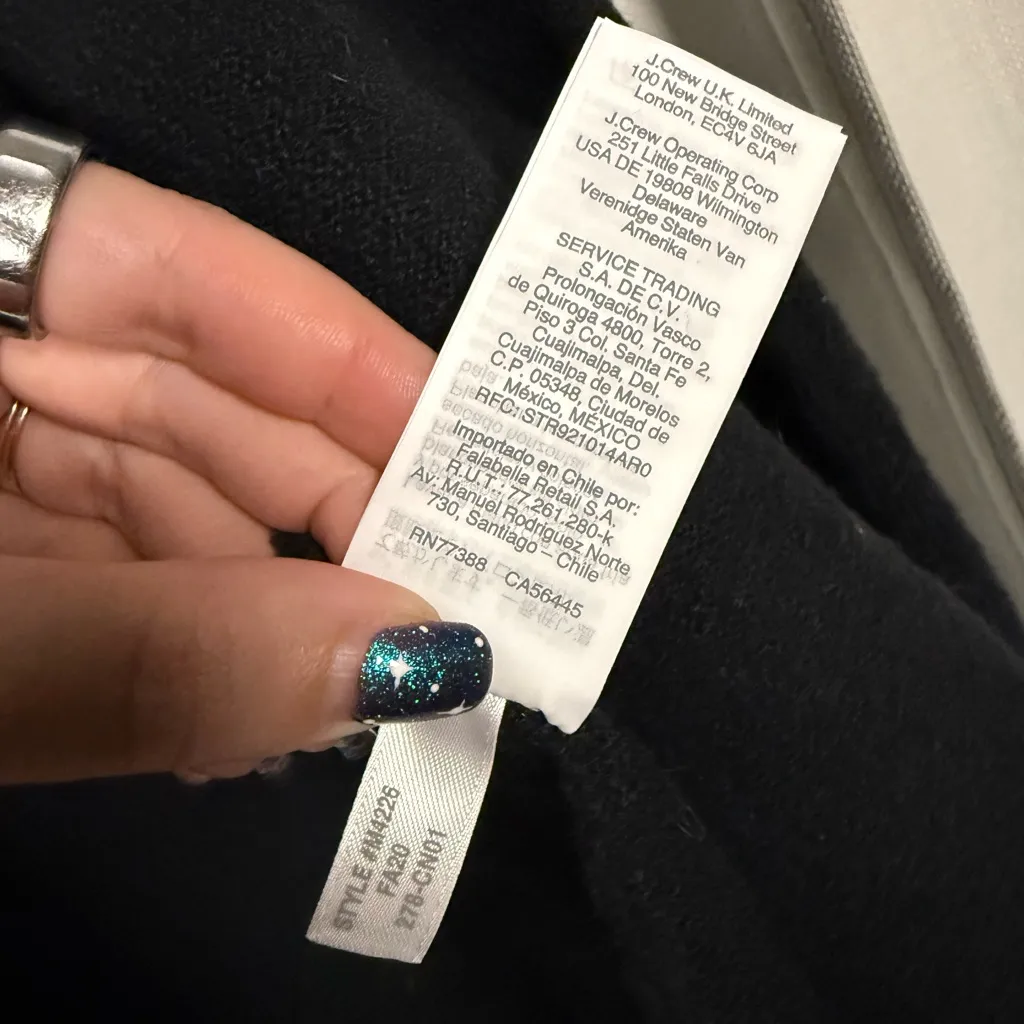 Madewell Black Kent Cardigan Sweater in Coziest Yarn Medium - Image 10